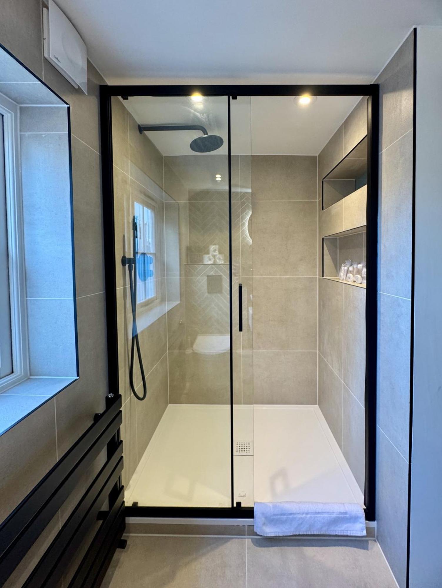 Beautiful One Bedroom Apartment In Soho Londra Exterior foto
